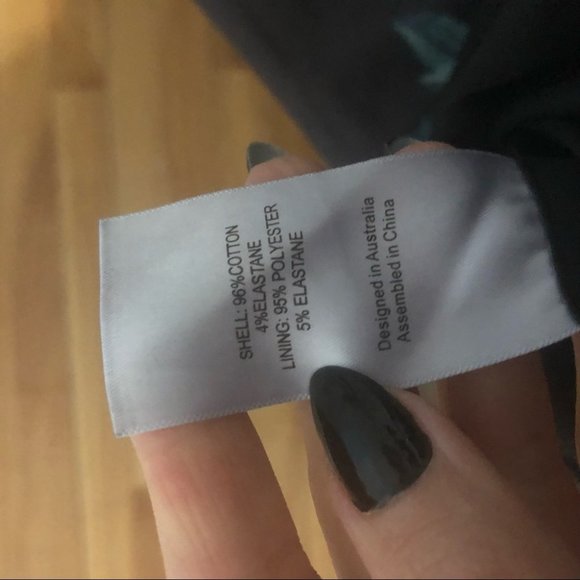 La Maison Talulah | Floral Pencil Dress - Picture 4 of 6